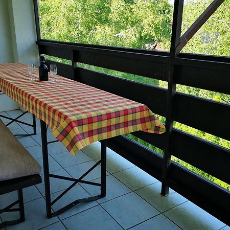 To Apartman Gunarasfuerdo Домбовар Экстерьер фото