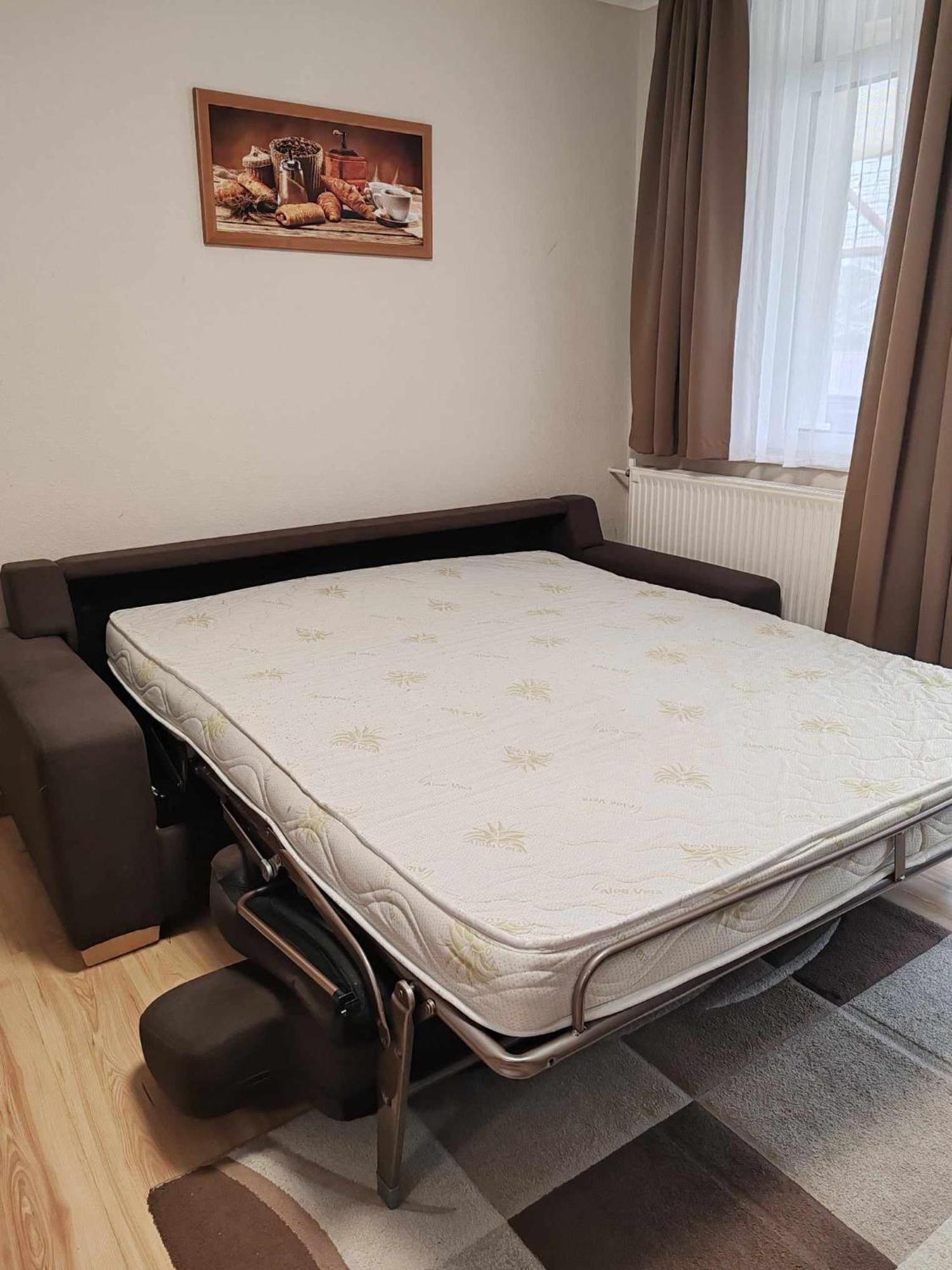 To Apartman Gunarasfuerdo Домбовар Экстерьер фото